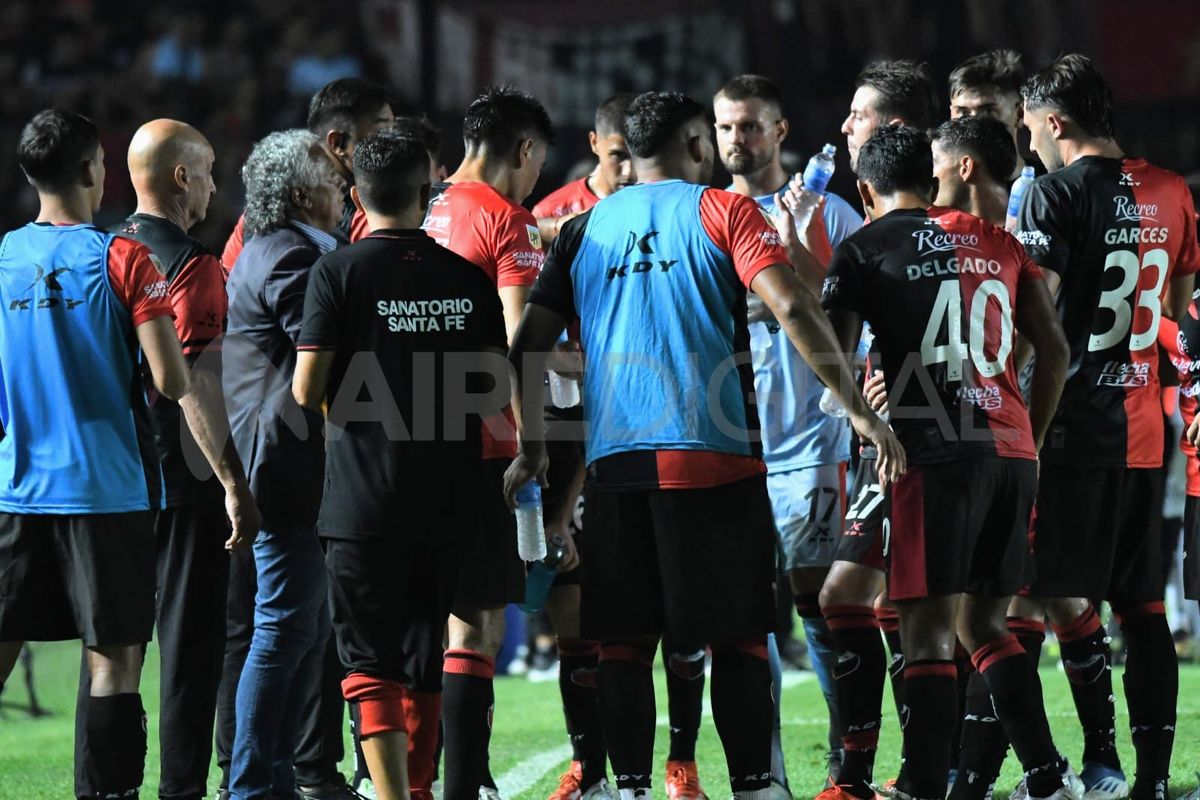 Colón visita este sábado a Independiente y Pipo Gorosito tiene en mente repetir el once titular que jugó ante Newells.