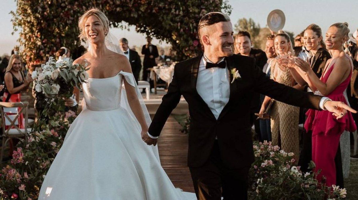 Stefanía Roitman ya es parte del clan Montaner.