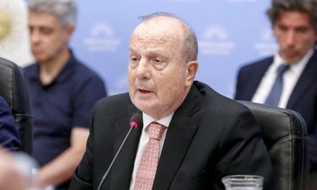 Murió Guillermo Ferraro durante el mediodía de este miércoles 4 de diciembre. Murió Guillermo Ferraro durante el mediodía de este miércoles 4 de diciembre.