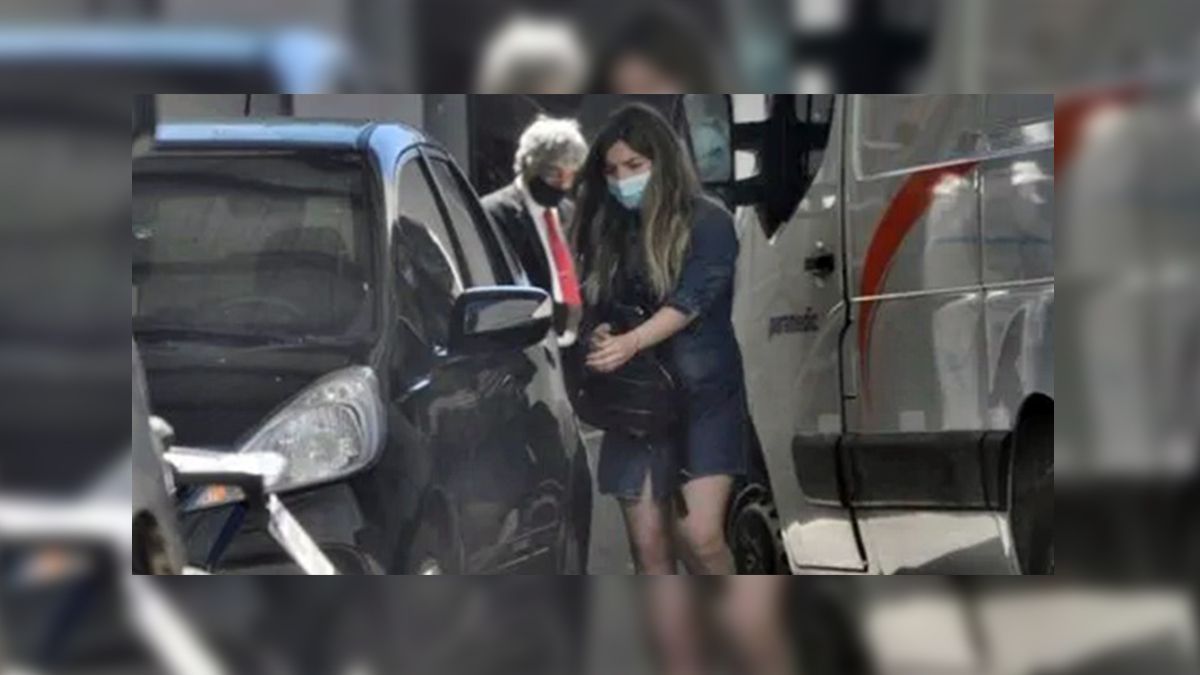 La hija del diez explotó en las redes sociales