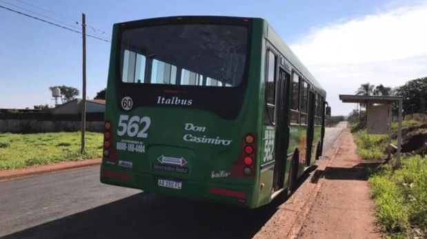 Tras una breve agonía, falleció el joven que se arrojó desde la ventana de un colectivo tras robar un celular en Posadas