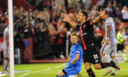Aire de Santa Fe | newells colon.jpg