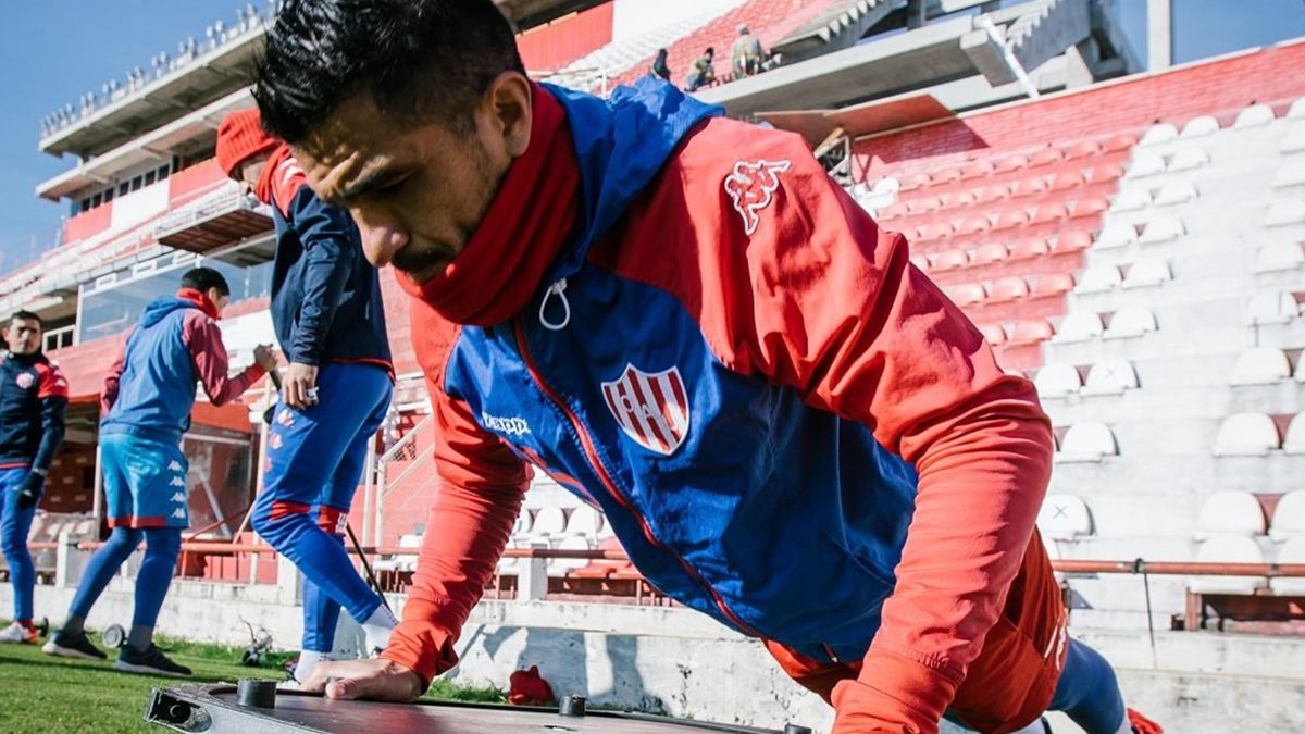 Club Atlético Unión: Sebastián Moyano se rompió los meniscos de la rodilla izquierda