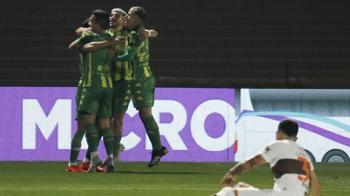 Aldosivi derrotó a Platense a domicilio y sumó su primera victoria en el Torneo de la Liga Profesional.
