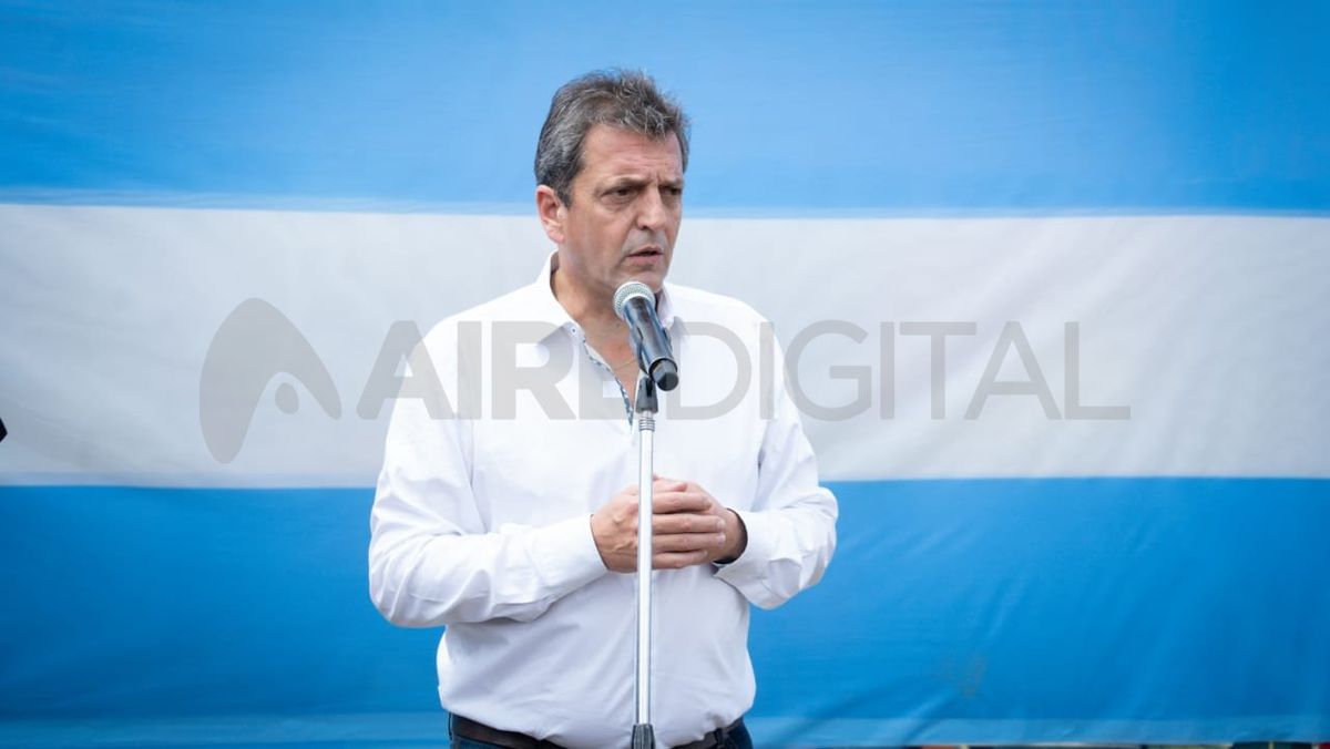 Sergio Massa visita Santa Fe este martes, para reforzar la remontada electoral y obtener el voto del sector productivo. Sergio Massa visita Santa Fe este martes, para reforzar la remontada electoral y obtener el voto del sector productivo.