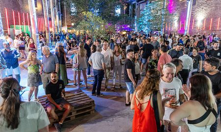 El Mercado Progreso de Santa Fe cumplió 100 años y lo festejó con música y arte para toda la familia El Mercado Progreso de Santa Fe cumplió 100 años y lo festejó con música y arte para toda la familia