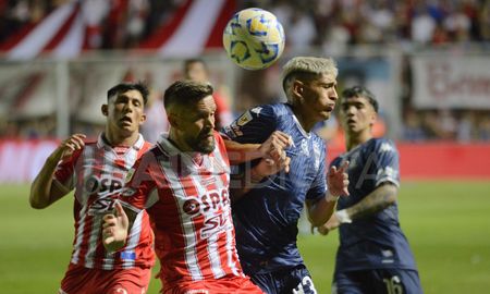 polemico final: union perdio con huracan y sumo la tercera derrota consecutiva