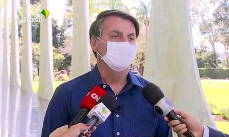 La Asociación Brasileña de Prensa (ABI) anunció este martes que presentará una demanda contra Jair Bolsonaro ante la Corte Suprema La Asociación Brasileña de Prensa (ABI) anunció este martes que presentará una demanda contra Jair Bolsonaro ante la Corte Suprema