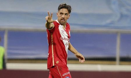 argentinos rescindira el contrato del delantero gabriel hauche argentinos rescindira el contrato del delantero gabriel hauche