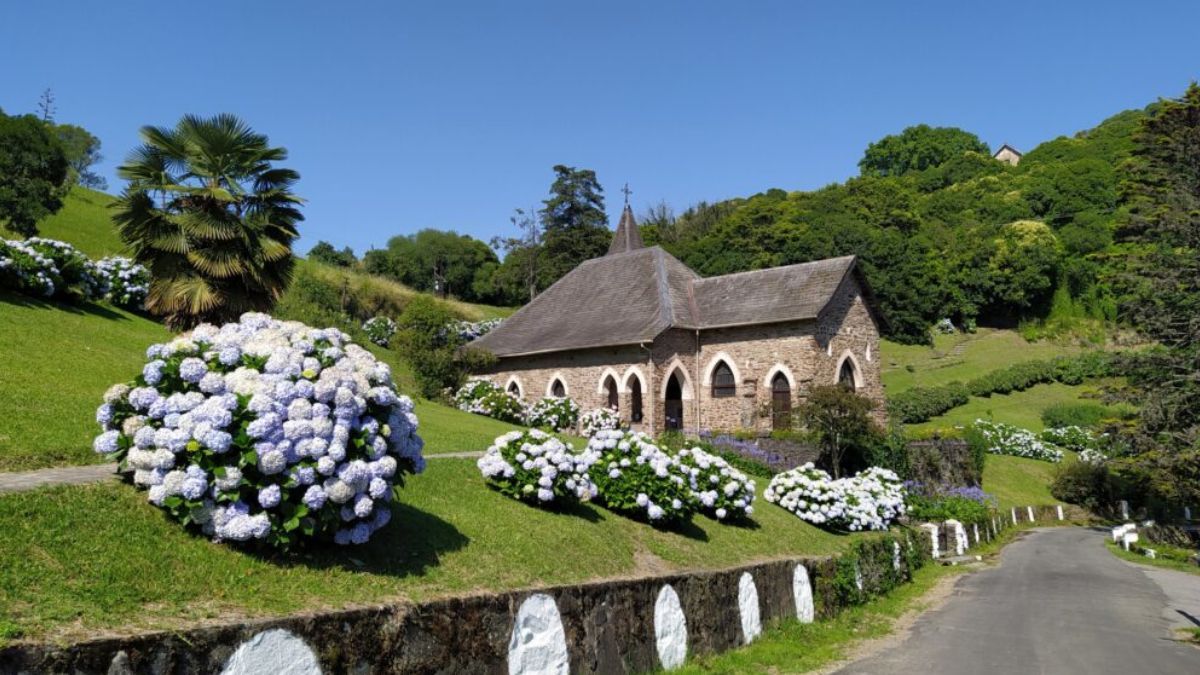 Villa Nougués está inspirada en los Alpes suizos.