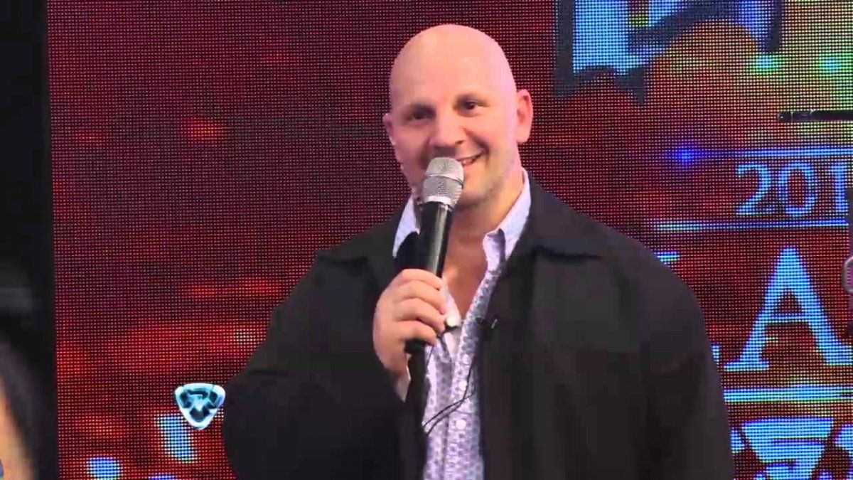 Manuel Navarrete se mudó a España con su familia.