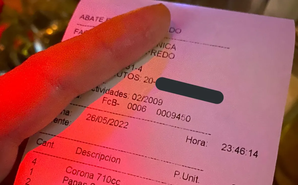 Se indignó por lo que pagó en un restaurante y generó un debate en las redes: Eso sí es un afano