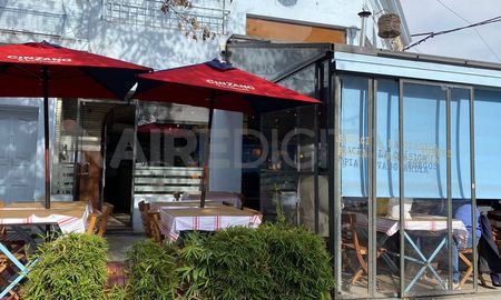 La Municipalidad avanza la regularización de balcones gastronómicos en Santa Fe. La Municipalidad avanza la regularización de balcones gastronómicos en Santa Fe.