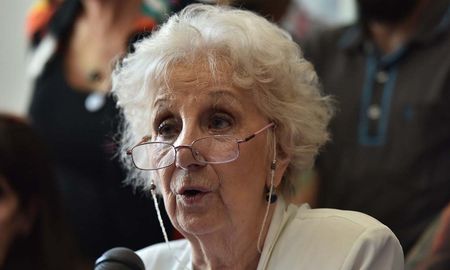 La presidenta de Abuelas de Plaza de Mayo, Estela de Carlotto. La presidenta de Abuelas de Plaza de Mayo, Estela de Carlotto.