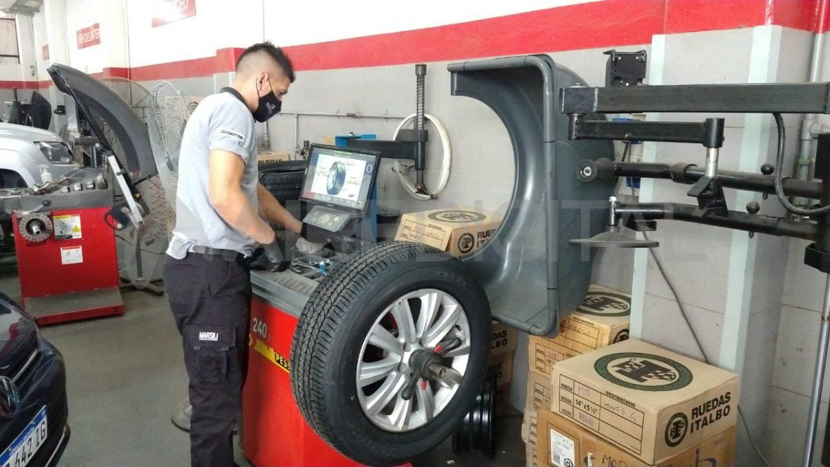 Neumáticos: empresas retoman la producción y esperan que el lunes se normalice el abastecimiento
