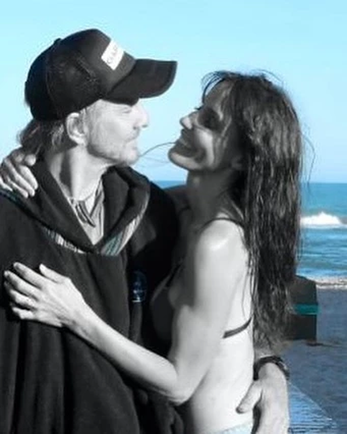 Facundo y María de vacaciones por la costa argentina. Foto: