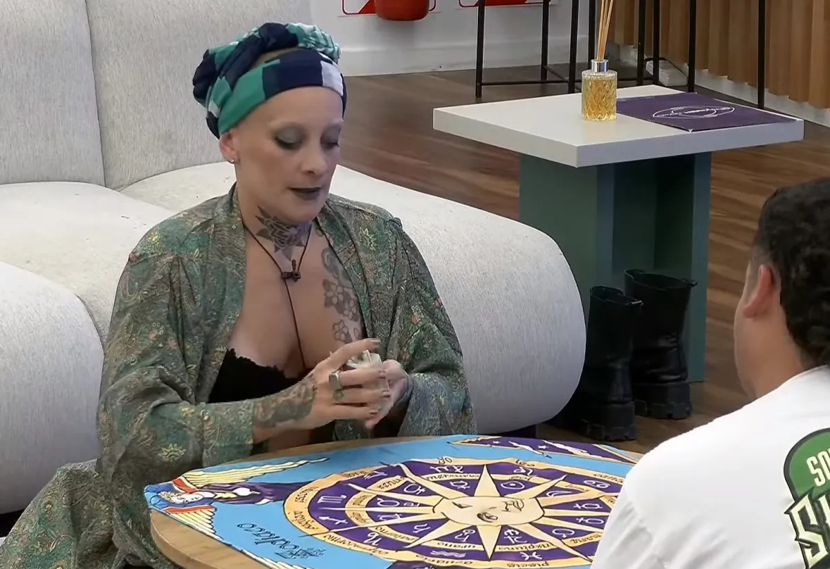 El tarot de Furia lo hizo de nuevo: otra predicción de las cartas se hizo realidad