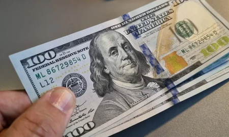 El dólar encadenó su cuarta caída al hilo y tocó un nuevo mínimo desde octubre. El dólar encadenó su cuarta caída al hilo y tocó un nuevo mínimo desde octubre.