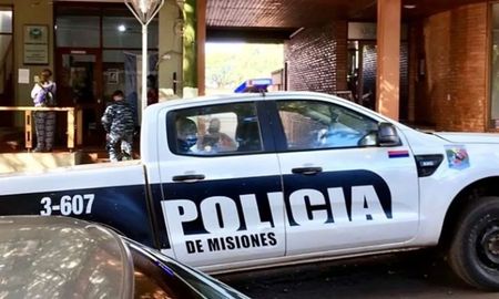 La víctima, de 26 años y que había encontrado la billetera en la calle, realizó la denuncia, pero hasta el momento la Policía no logró dar con el agresor. La víctima, de 26 años y que había encontrado la billetera en la calle, realizó la denuncia, pero hasta el momento la Policía no logró dar con el agresor.