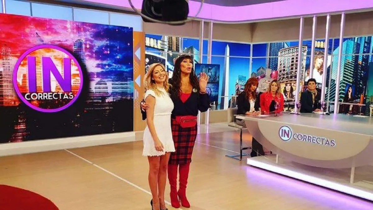 Moria Casán y Fabiola Yáñez trabajaron juntas en Incorrectas, un ciclo de América TV. Moria Casán y Fabiola Yáñez trabajaron juntas en Incorrectas, un ciclo de América TV.