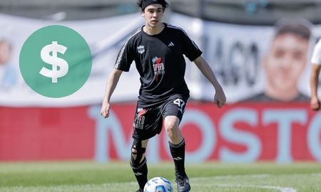 Se conoció el otro negocio tras el debut de Spreen en Deportivo Riestra: sospechas sobre las casas de apuestas Se conoció el otro negocio tras el debut de Spreen en Deportivo Riestra: sospechas sobre las casas de apuestas