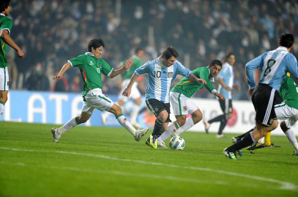 Lionel Messi en la Selección Argentina enfrentando a Bolivia.