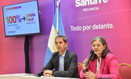 La Provincia de Santa Fe otorgó más de $ 460 millones en créditos fiscales a sectores productivos para que reduzcan su carga tributaria La Provincia de Santa Fe otorgó más de $ 460 millones en créditos fiscales a sectores productivos para que reduzcan su carga tributaria