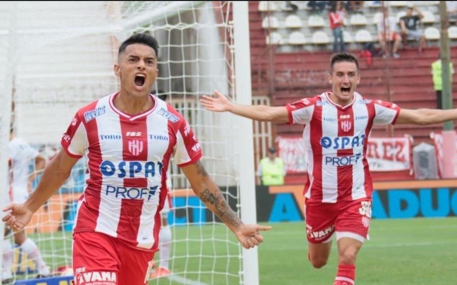 Maximiliano Cuadra será intervenido por una hernia inguinal