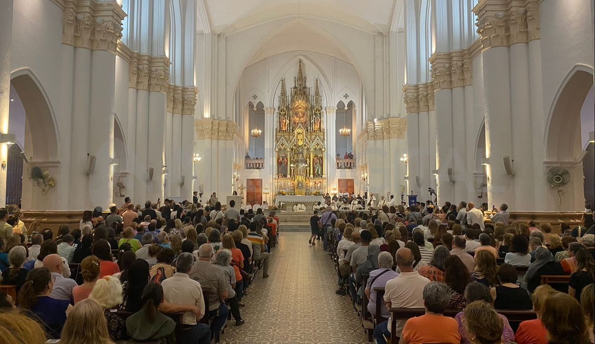 La ceremonia se realizó en la Basílica de Guadalupe. La ceremonia se realizó en la Basílica de Guadalupe.