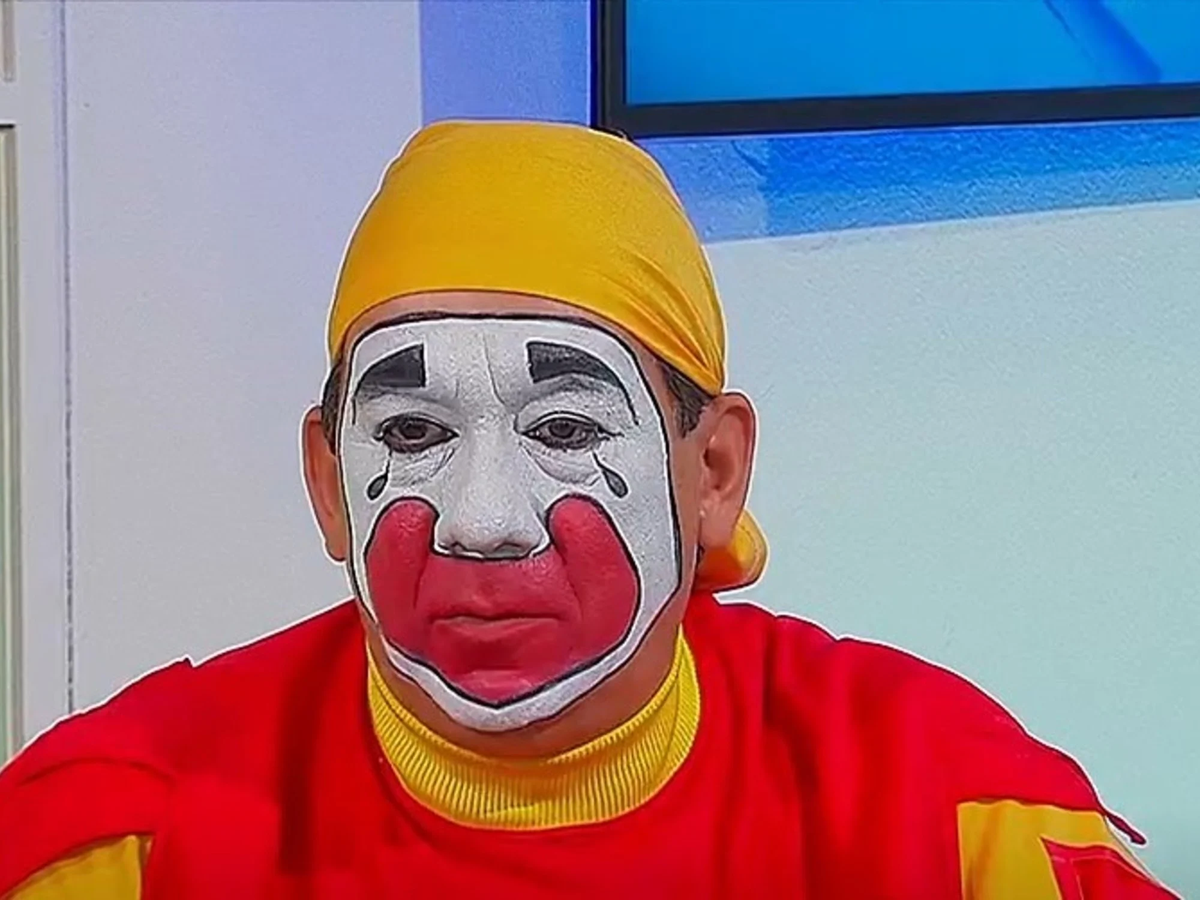 Piñón Fijo se vio envuelto en escándalo en los últimos días, cuando sus hijos y su exesposa lo acusaron de maltrato.