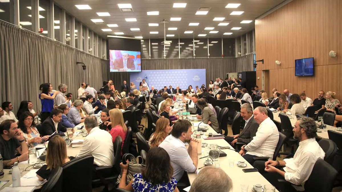 Este jueves se realizó la primera reunión del debate sobre el proyecto para bajar la edad de imputabilidad de 16 a 13 años.