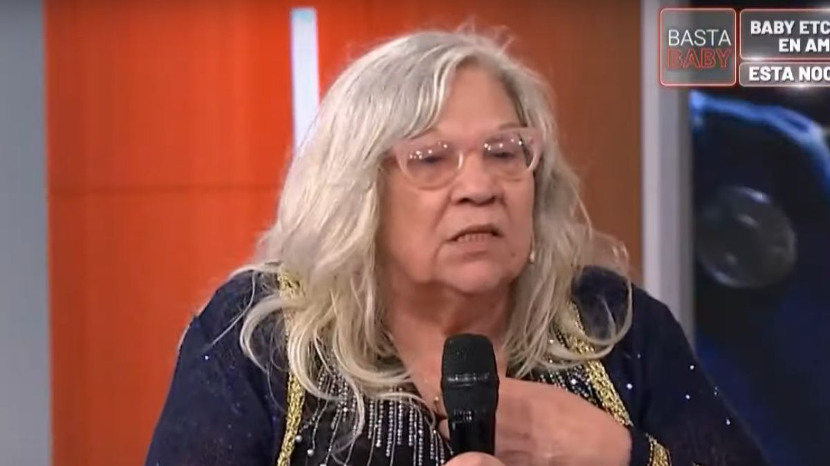 La mamá de Romina Uhrig contó todo al aire de LAM. La mamá de Romina Uhrig contó todo al aire de LAM.