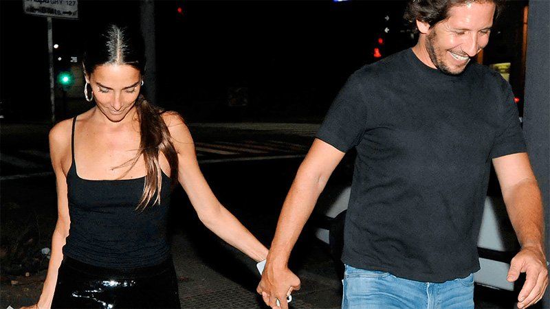 Juana Viale se muestra muy acaramelada junto a su novio