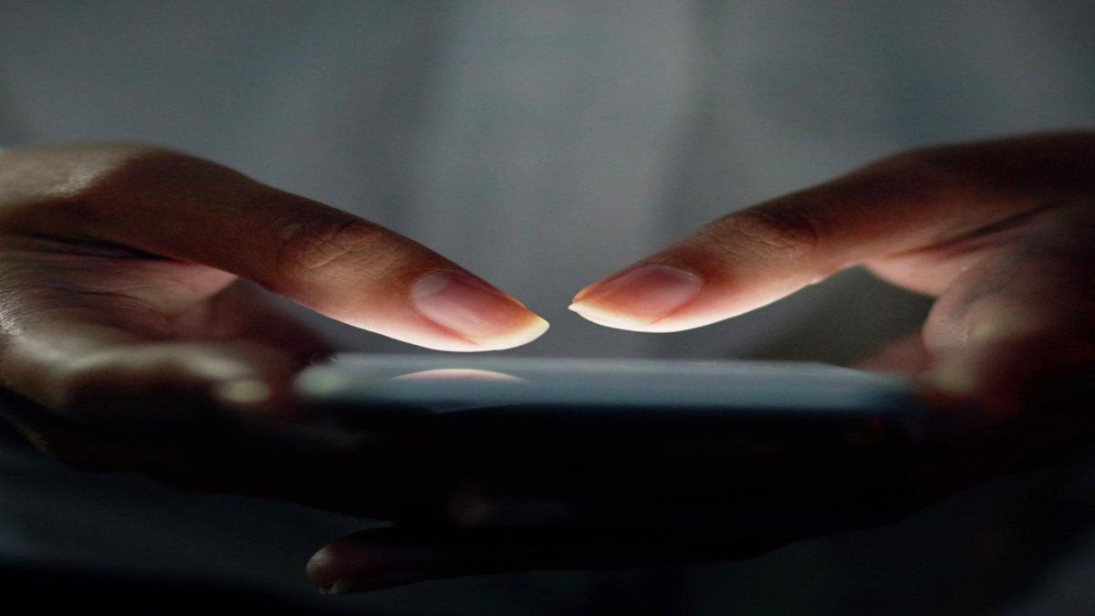 Estaba muy borracho y le escribió un insólito mail a un profesor de la universidad: Parece que tuviste una buena noche