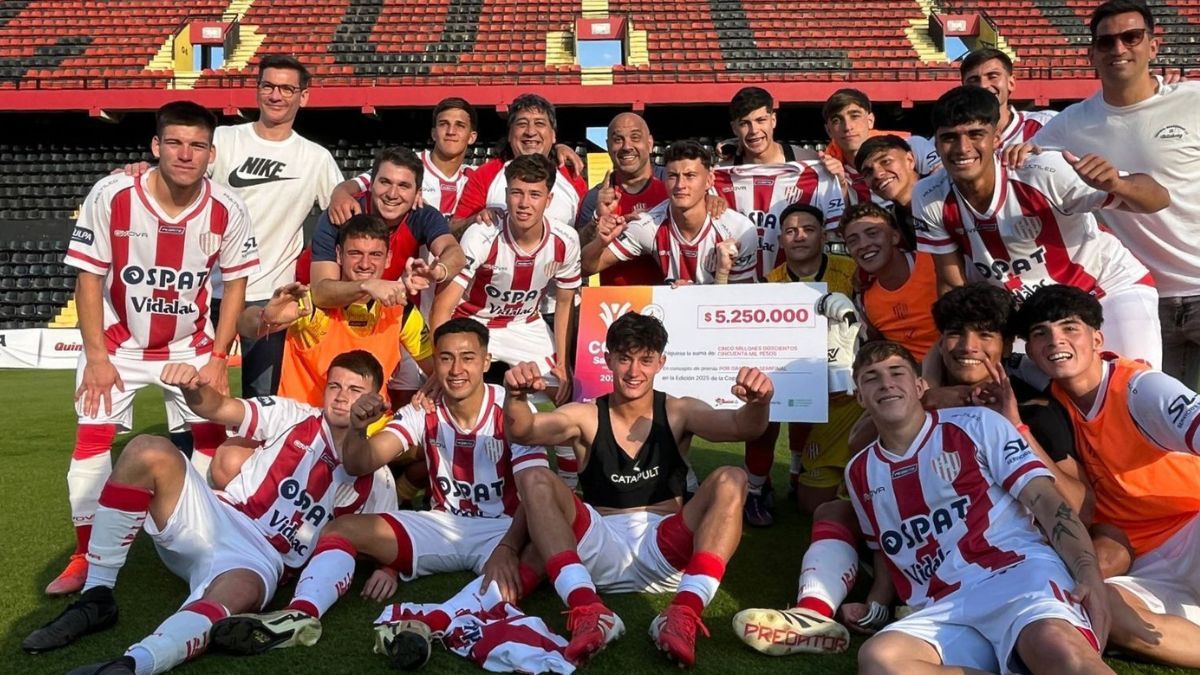 El equipo de Nicolás Vazzoler llegó entonado a la final ya que venció a Colón por penales en las semifinales en el estadio Brigadier López. El equipo de Nicolás Vazzoler llegó entonado a la final ya que venció a Colón por penales en las semifinales en el estadio Brigadier López.
