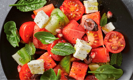 Receta de ensalada de sandía y queso feta. Receta de ensalada de sandía y queso feta.