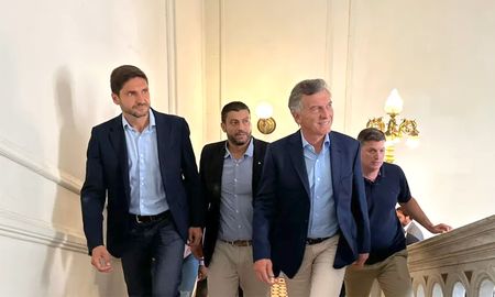 Mauricio Macri con Maximiliano Pullaro en Rosario, durante la campaña 2023. Mauricio Macri con Maximiliano Pullaro en Rosario, durante la campaña 2023.
