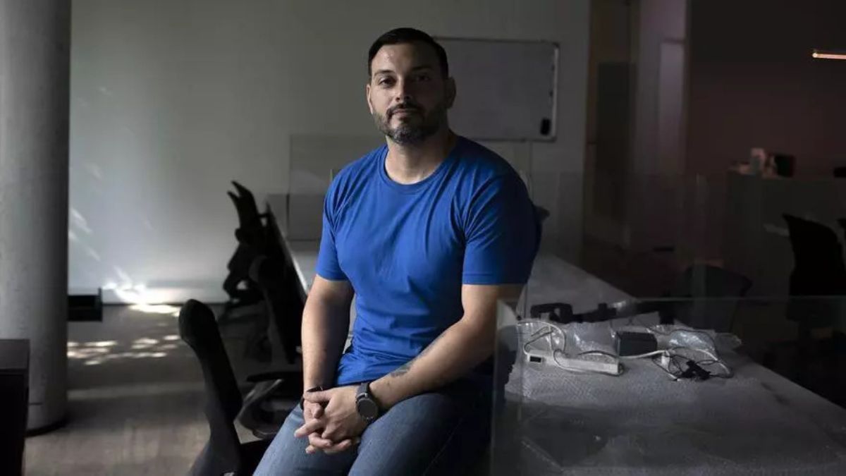 Emanuel Alvarez Agis, titular de PxQ y consultor de muchas empresas potenciales beneficiarias del RIGI asegura que “esto es economía de enclave, nos convertimos en africanos, de los peores” / Foto: Télam. Emanuel Alvarez Agis, titular de PxQ y consultor de muchas empresas potenciales beneficiarias del RIGI asegura que “esto es economía de enclave, nos convertimos en africanos, de los peores” / Foto: Télam.