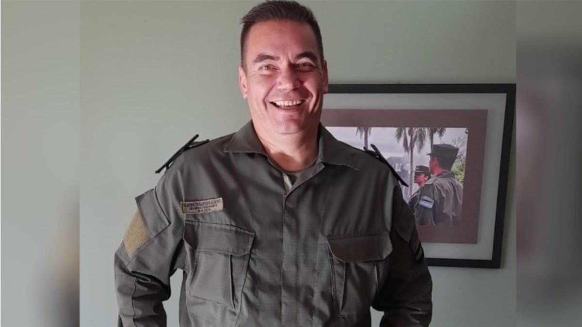 El cuerpo de Gustavo Elorrieta de 42 años fue encontrado en un camino rural de la localidad de Roldán.