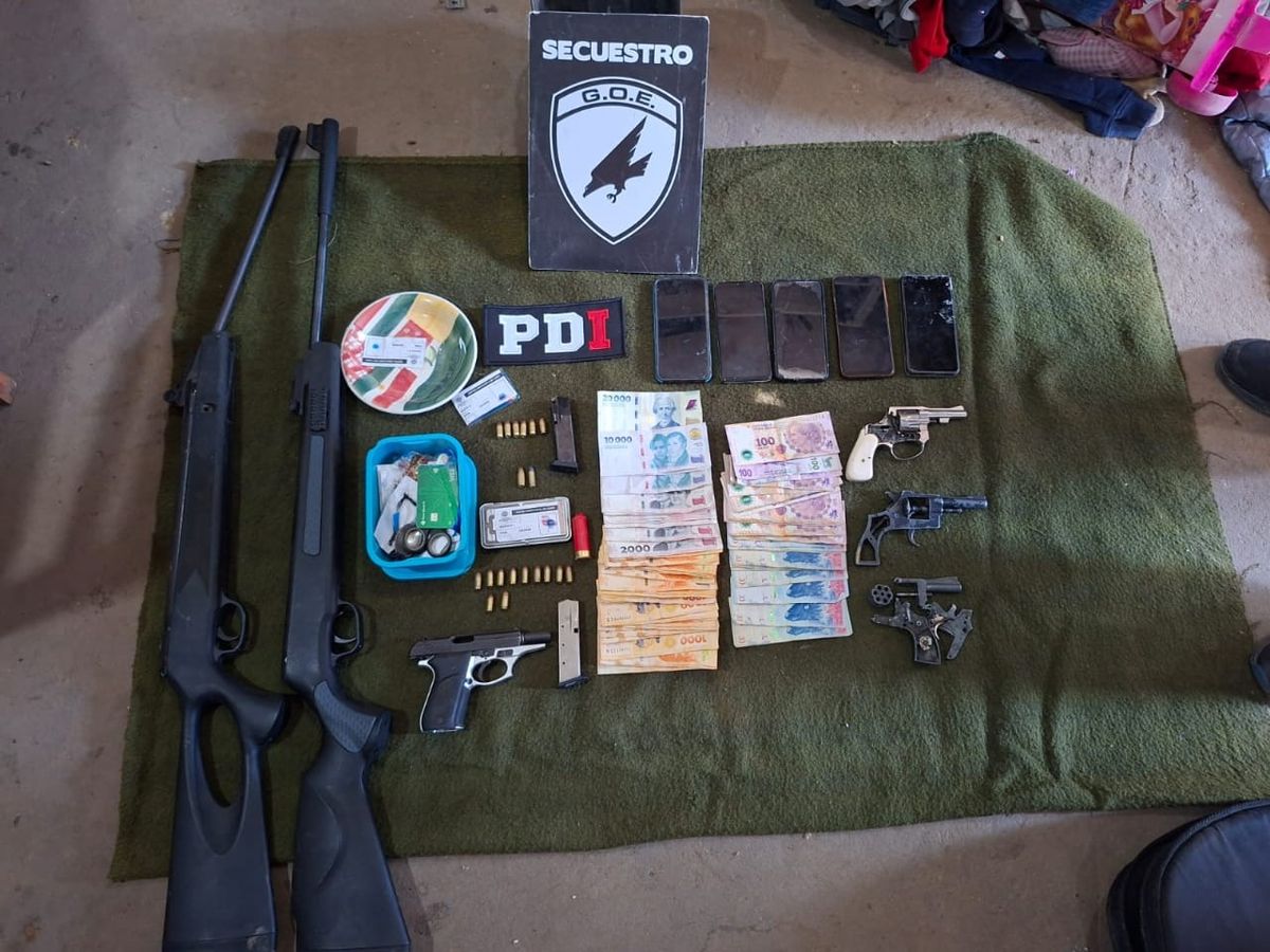 La Policía de Investigaciones realizó allanamientos por microtráfico y detuvo a dos hombres en Santo Tomé y Laguna Paiva