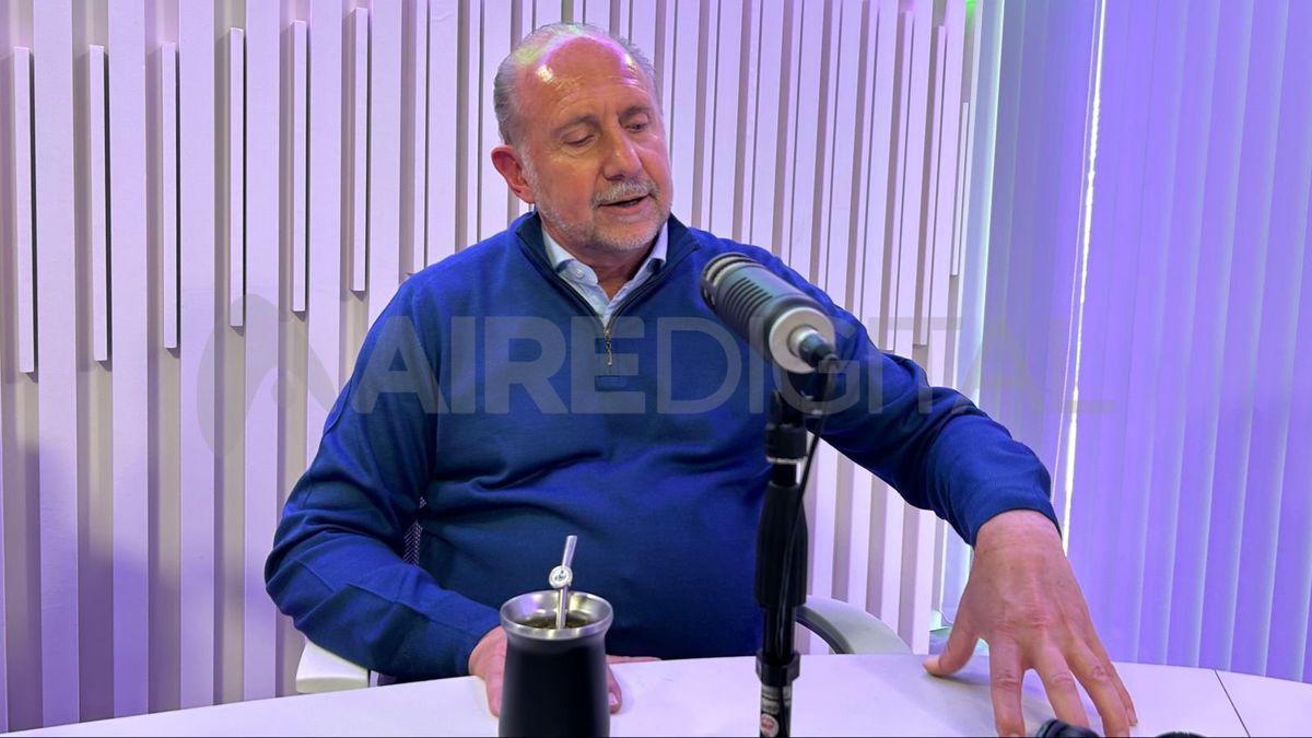 El mandatario aseguró que en la provincia “no hay motivos” para que se lleven a cabo robos en grupo a supermercados y comercios, con la excusa de la crisis social que atraviesa la Argentina. El mandatario aseguró que en la provincia “no hay motivos” para que se lleven a cabo robos en grupo a supermercados y comercios, con la excusa de la crisis social que atraviesa la Argentina.