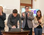 “Si pedimos un esfuerzo a la comunidad educativa, tenemos que acompañarlo con inversión en infraestructura”, afirmó el gobernador Maximiliano Pullaro. “Si pedimos un esfuerzo a la comunidad educativa, tenemos que acompañarlo con inversión en infraestructura”, afirmó el gobernador Maximiliano Pullaro.