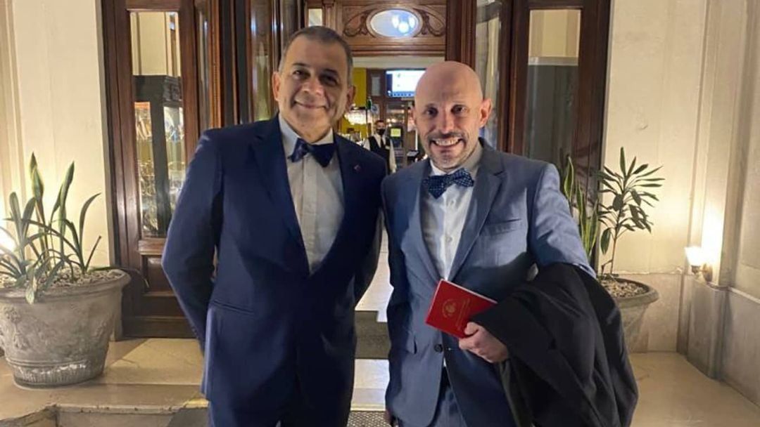 Javier con su esposo, que también se llama Javier.