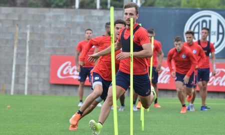 San Lorenzo recuperó jugadores titulares para el duelo ante Colón por la Copa Diego Maradona. San Lorenzo recuperó jugadores titulares para el duelo ante Colón por la Copa Diego Maradona.