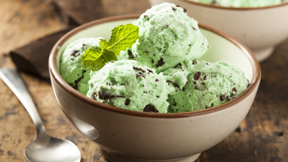Cómo hacer helado de menta, paso a paso