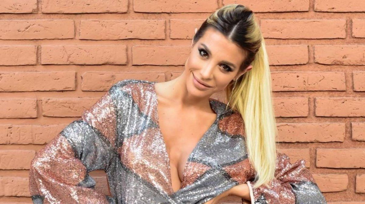 Las inesperadas fotos de Stefy Xipolitakis.
