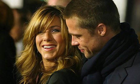 En una entrevista reciente, Jennifer Aniston reveló cómo es su relación actual con su exesposo, Brad Pitt y se sinceró sobre casarse por tercera vez. En una entrevista reciente, Jennifer Aniston reveló cómo es su relación actual con su exesposo, Brad Pitt y se sinceró sobre casarse por tercera vez.