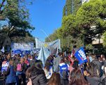 La Asociación de Docentes de la Universidad Nacional del Litoral (ADUL) profundizó esta semana las medidas de fuerza en reclamo de una recomposición salarial.