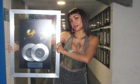 Le robaron la placa del doble disco de platino al productor de María Becerra y lo recuperaron en una casa de Villa Urquiza. Le robaron la placa del doble disco de platino al productor de María Becerra y lo recuperaron en una casa de Villa Urquiza.