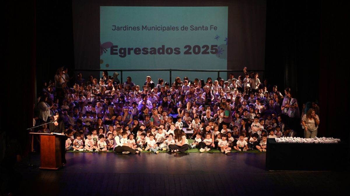 Con un Teatro Municipal colmado de familias